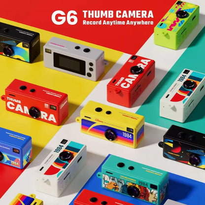 Retro Thumb Camera Keychain